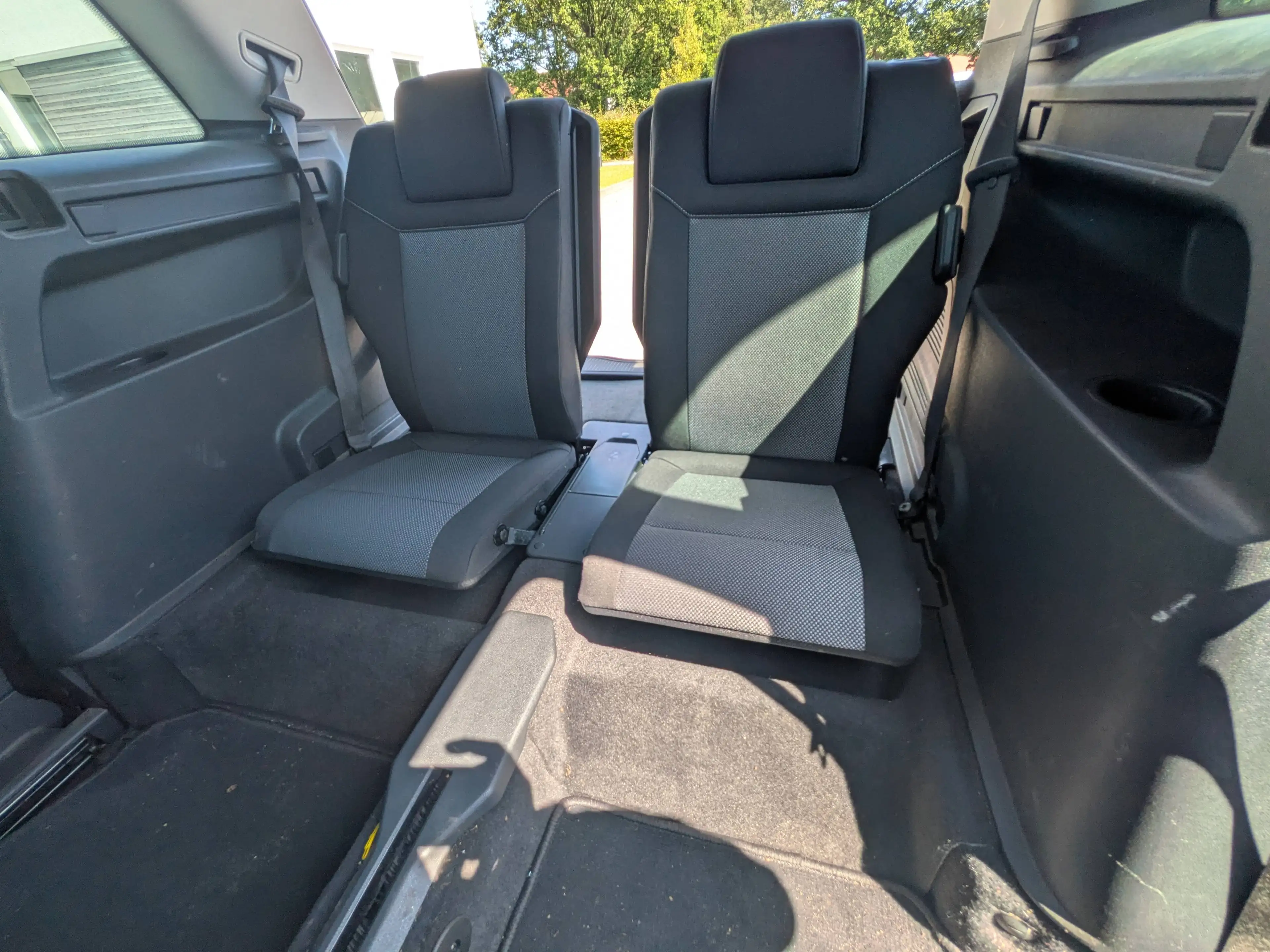 Opel Zafira Design Edition*Tüv neu*7 sitzer*1 Hand — photo 12