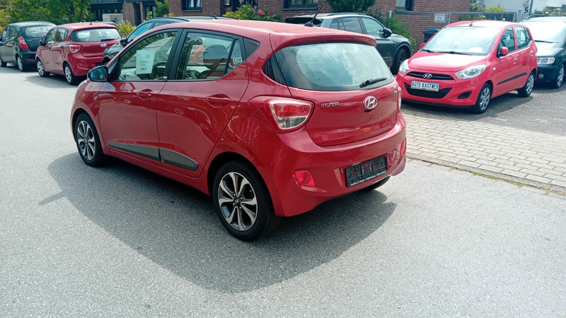 Hyundai i10 iI10 1,0 Fifa"1.Hand,Klimaautomatik,Scheckheft " — photo 5