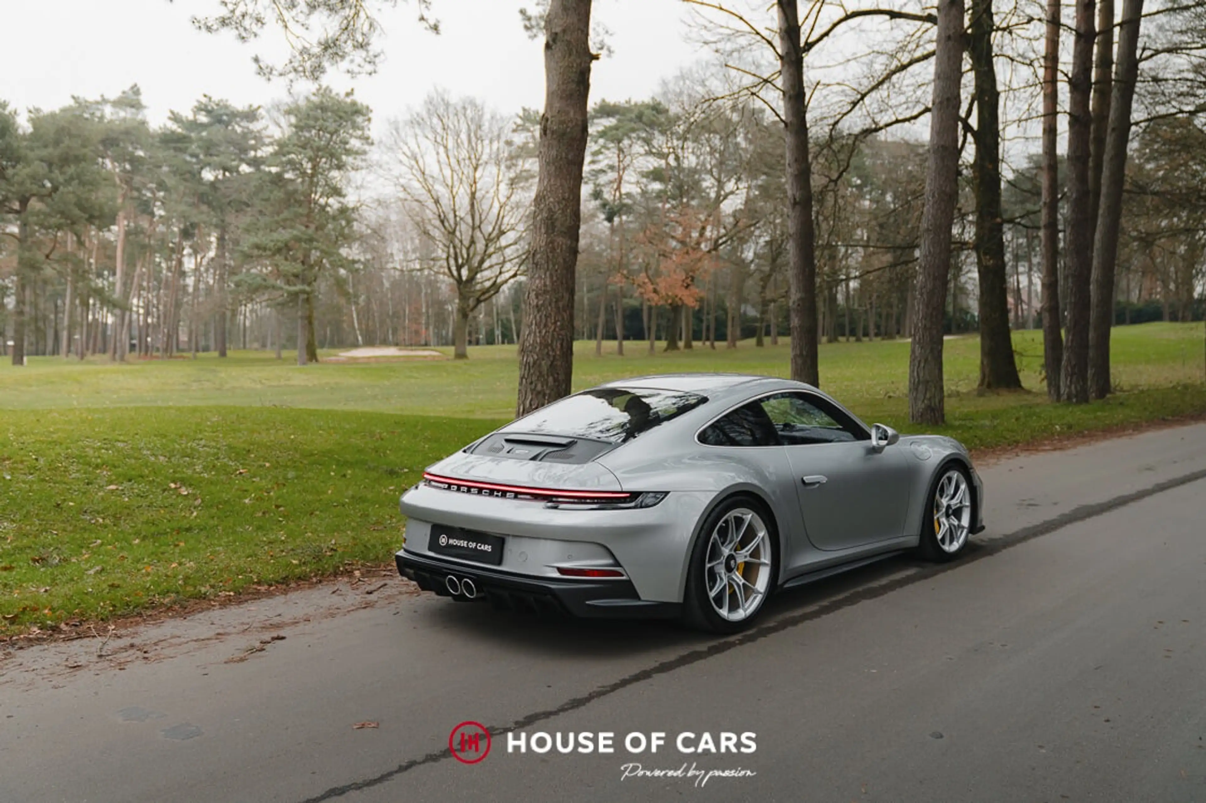 Porsche 911 992.1 GT3 TOURING MANUAL EXCLUSIVE MANUFAKTUR — photo 6