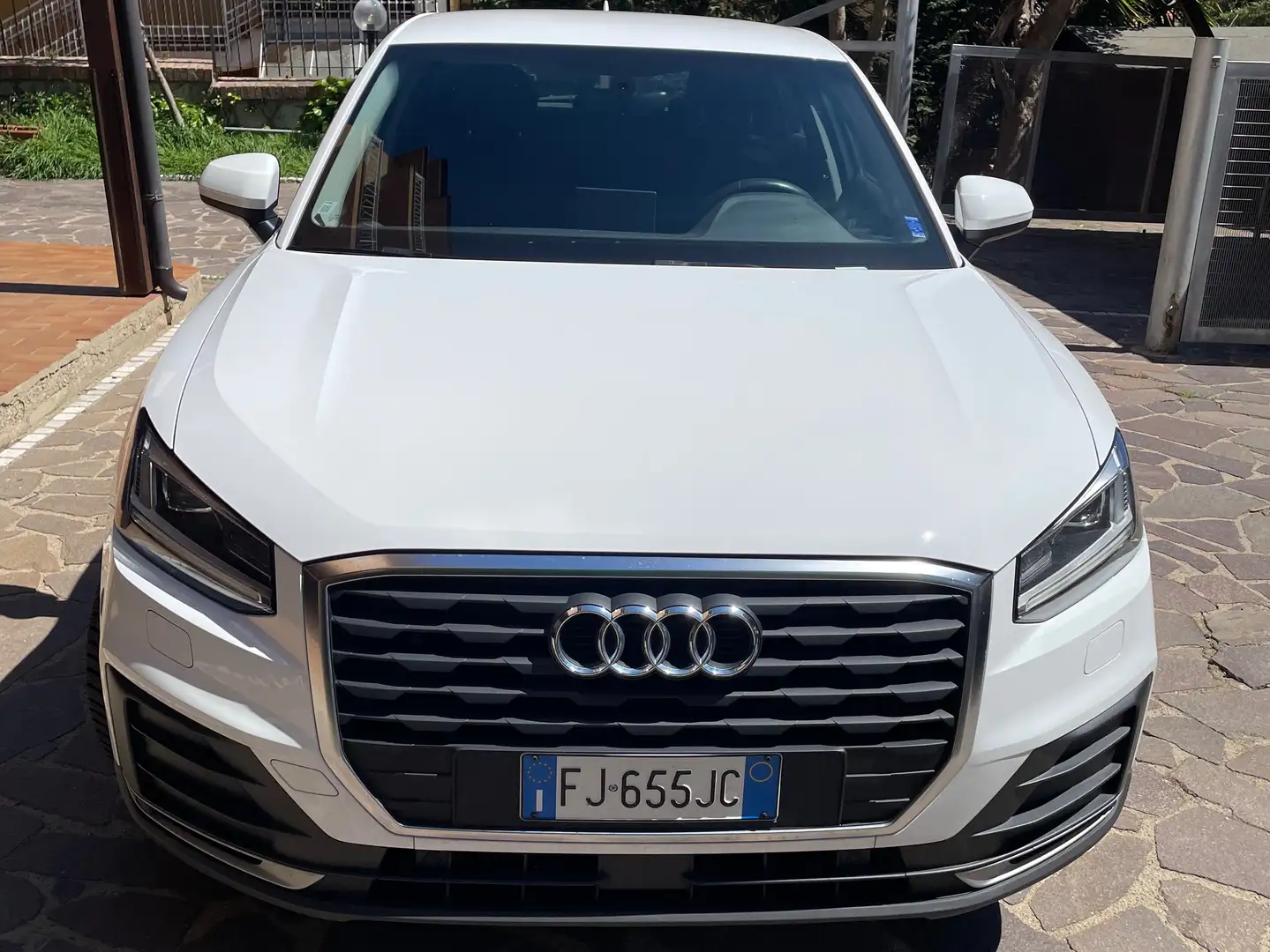Audi Q2 Q2 1.6 tdi Business s-tronic Bianco - 1
