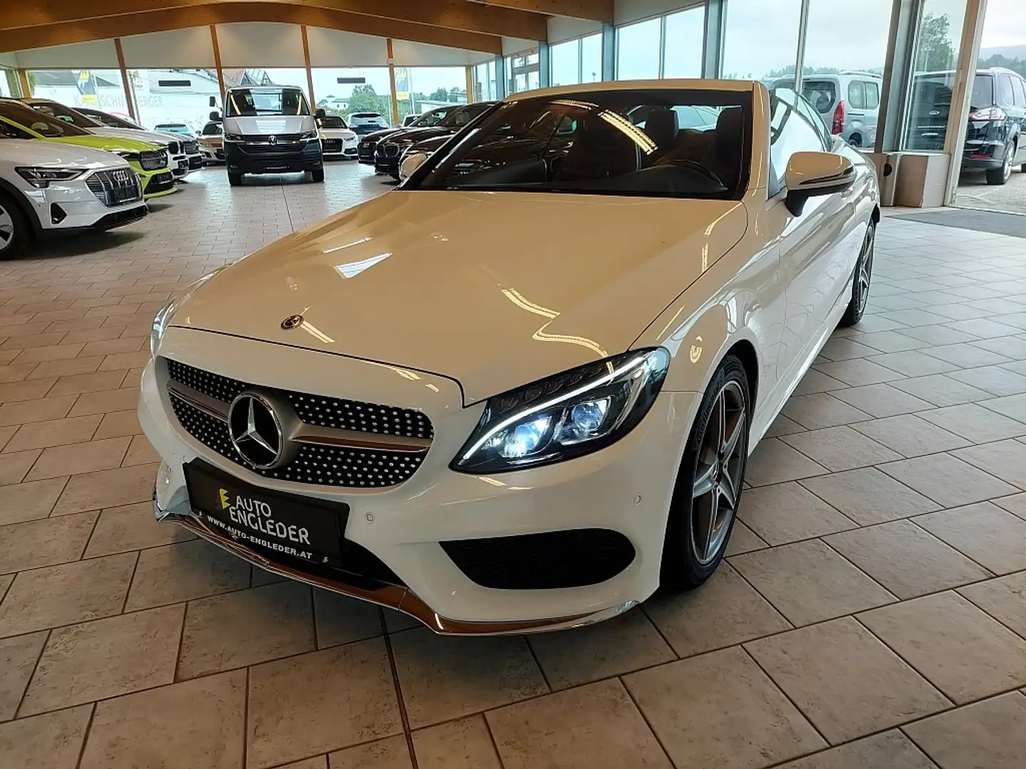 Mercedes-Benz C 220 d Cabrio AMG-Paket Weiß - 2