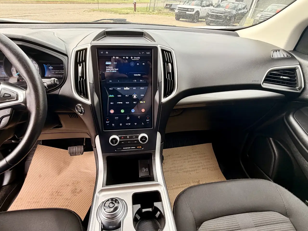 Ford Edge photo Ford Edge