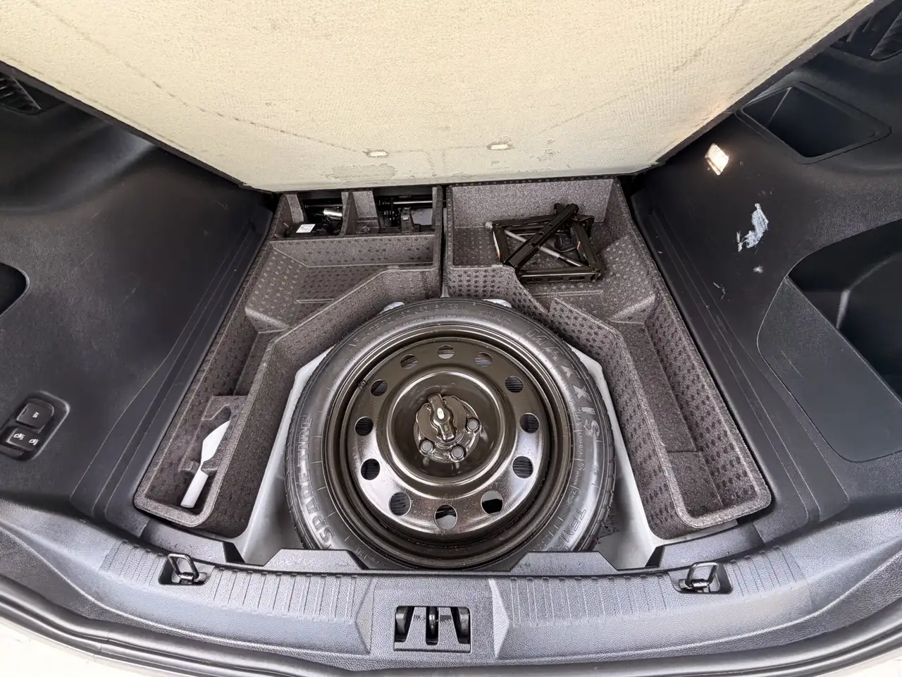 Ford Edge photo Ford Edge