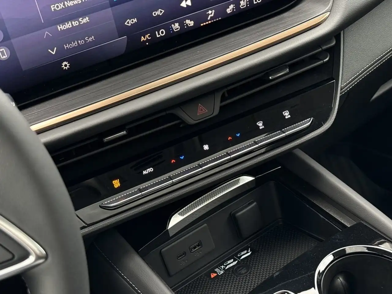 Buick Envision снимка Buick Envision