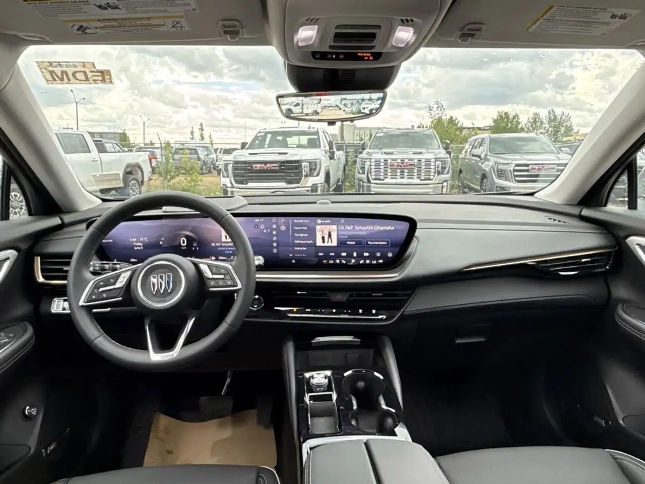 Buick Envision снимка Buick Envision