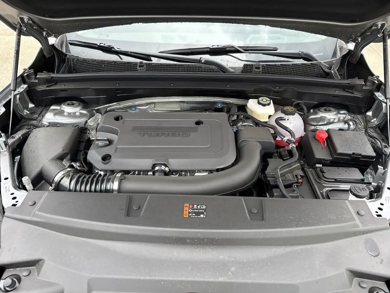 Buick Envision снимка Buick Envision