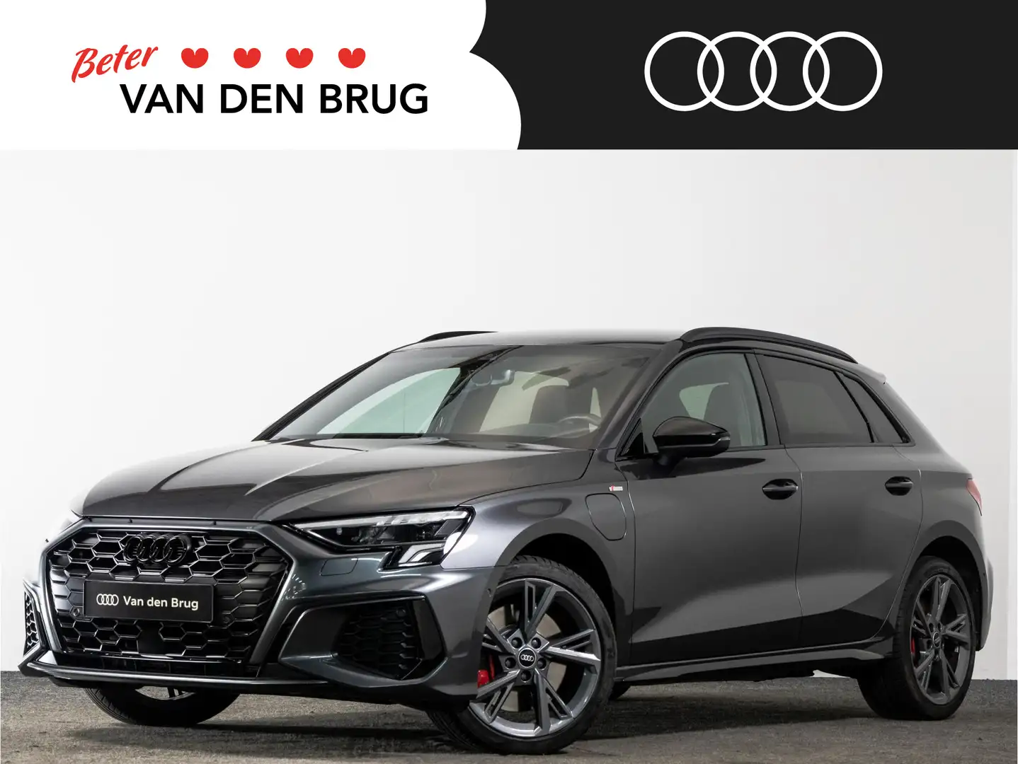 Audi A3 Sportback S-Line 45 TFSI e 245 PK Competition | LE Grijs - 1