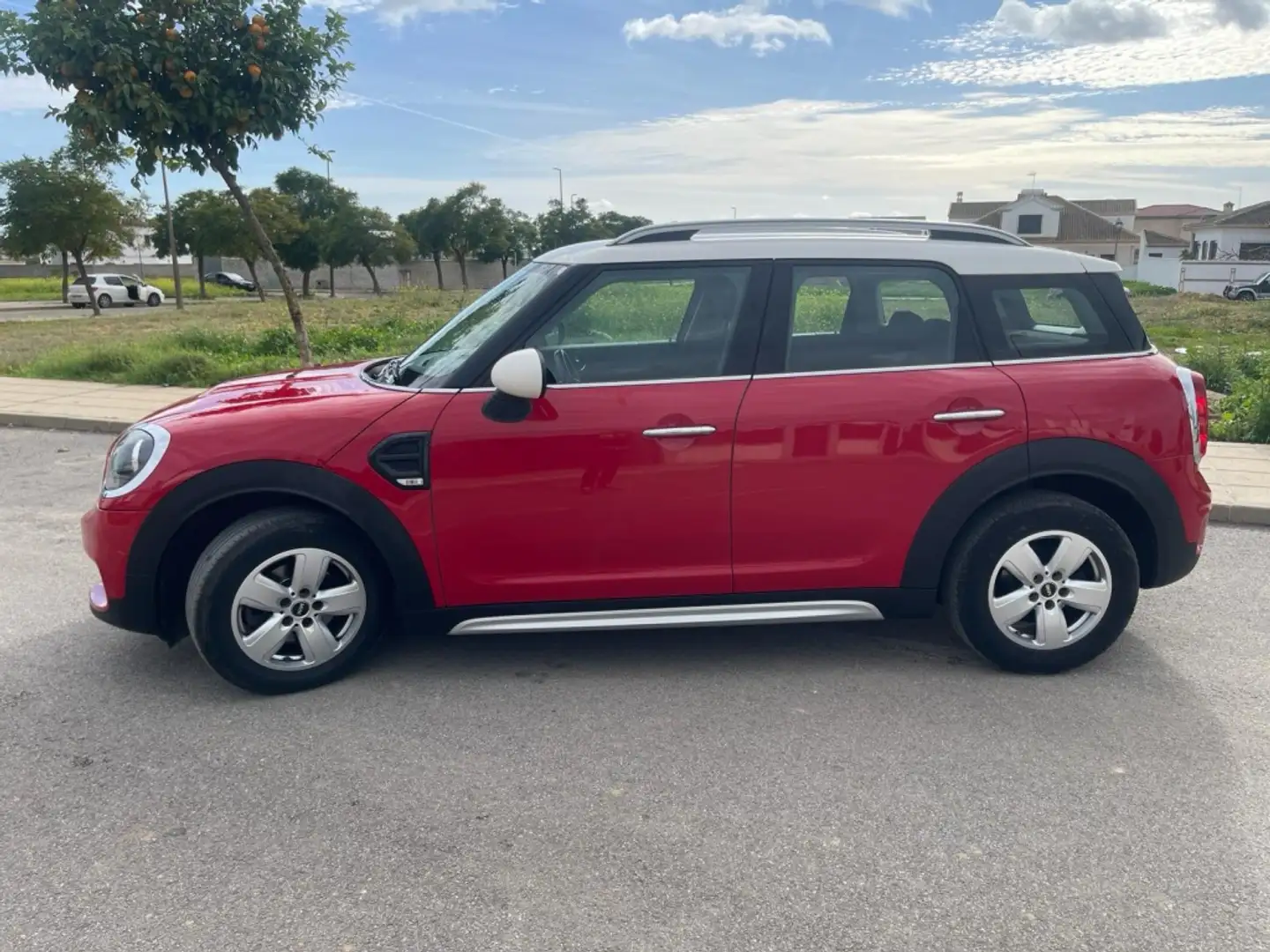 MINI One Countryman D AUT. Rojo - 2