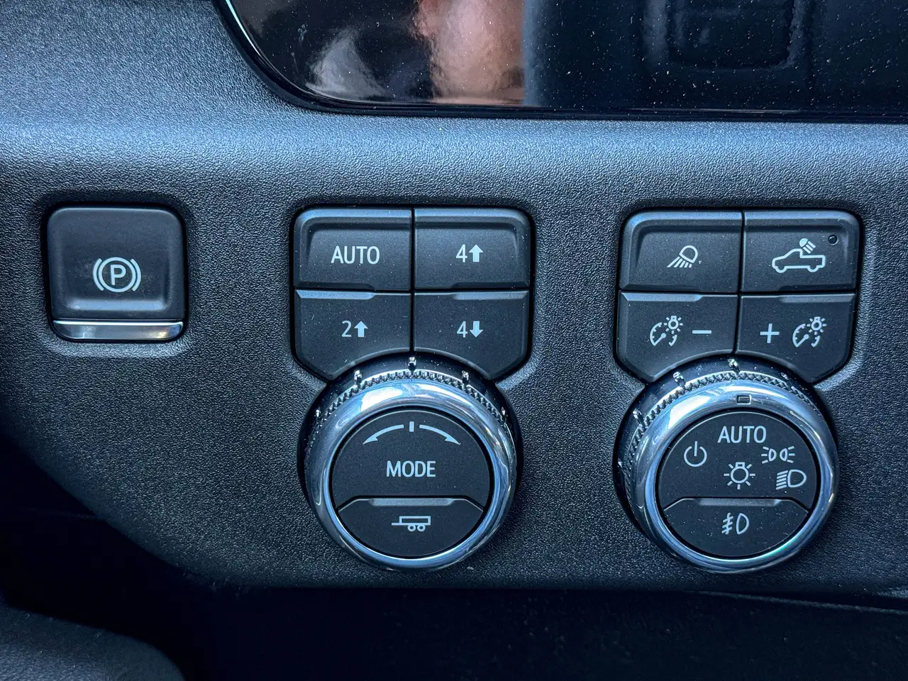 GMC Sierra 2500HD снимка GMC Sierra 2500HD