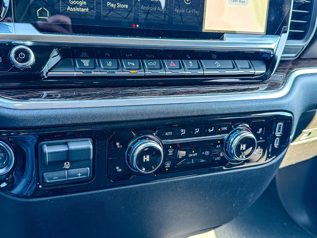 GMC Sierra 2500HD снимка GMC Sierra 2500HD
