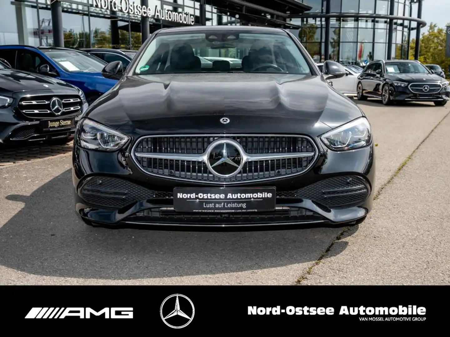 Mercedes-Benz C 200 d AVANTGARDE ADV DISTRO LED KAMERA KEYLESS Noir - 2