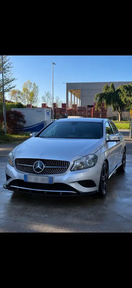 Mercedes-Benz A 180