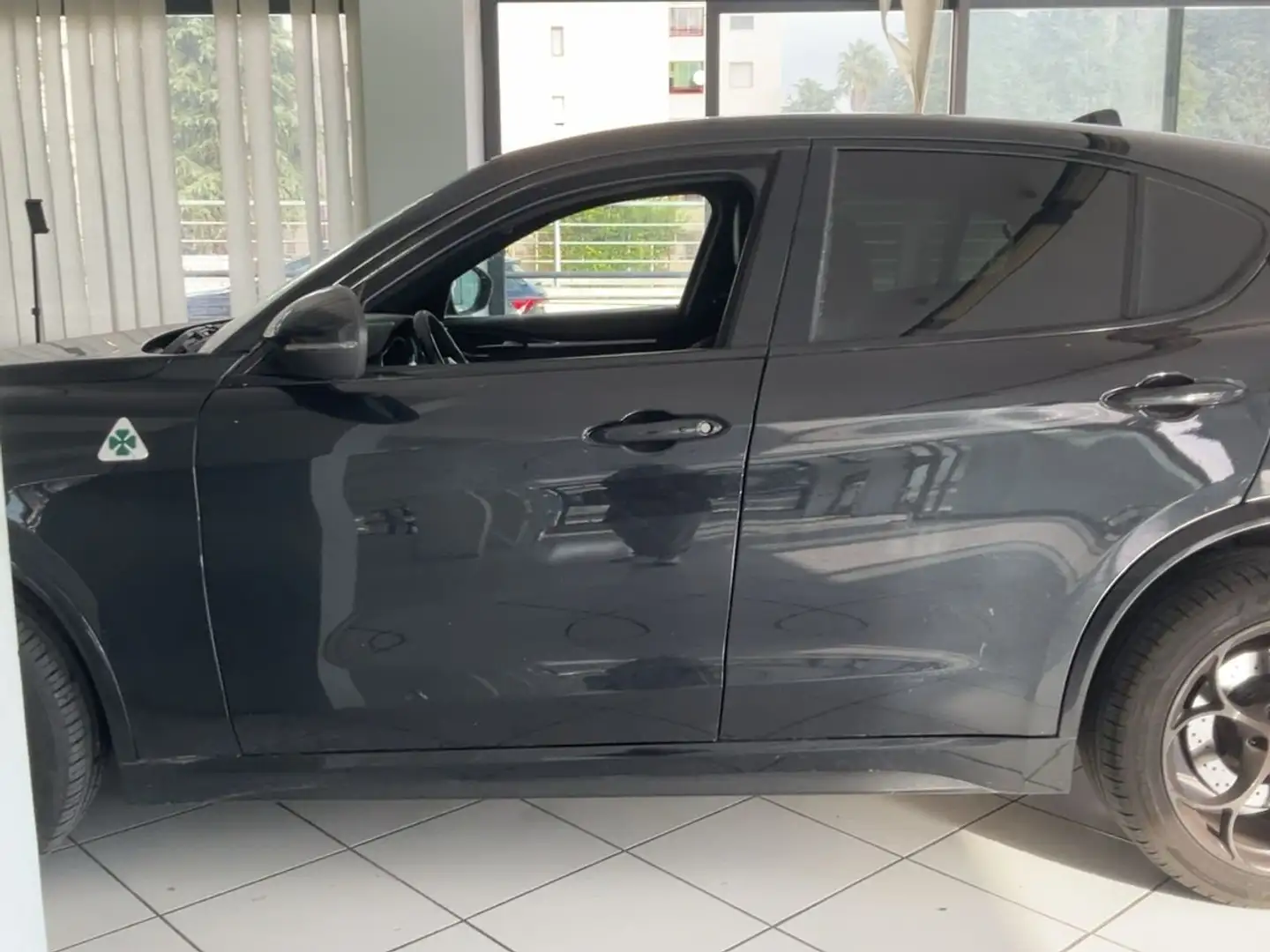 Alfa Romeo Stelvio Stelvio 2.9 bi-t V6 Quadrifoglio Nero - 2