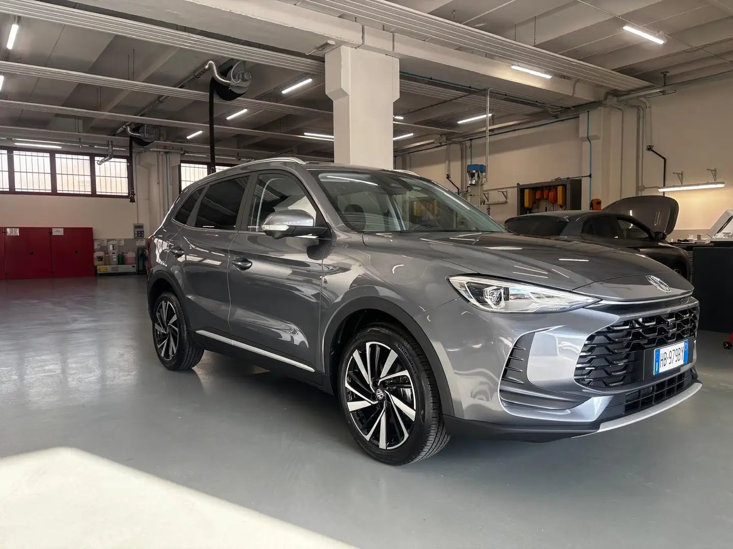 MG ZS 1.5 HYBRID+ LUXURY Grigio - 1