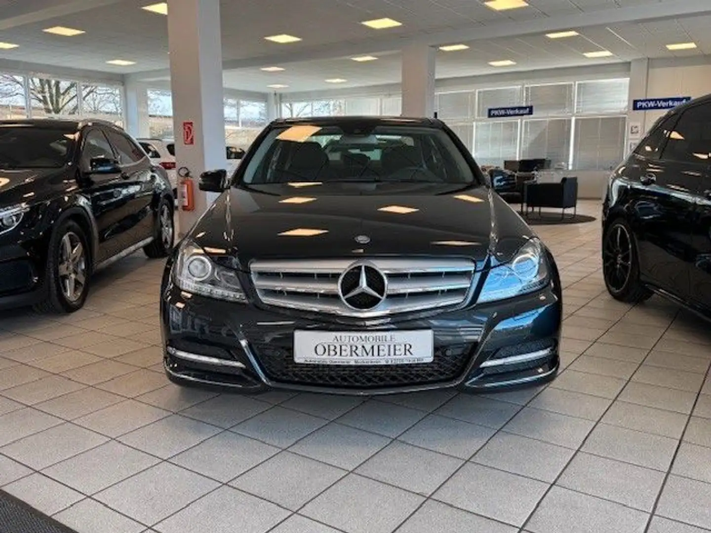 Mercedes-Benz C 180 7G-Tr. PTS Xenon IHC Comand Panorama-SHD Noir - 2