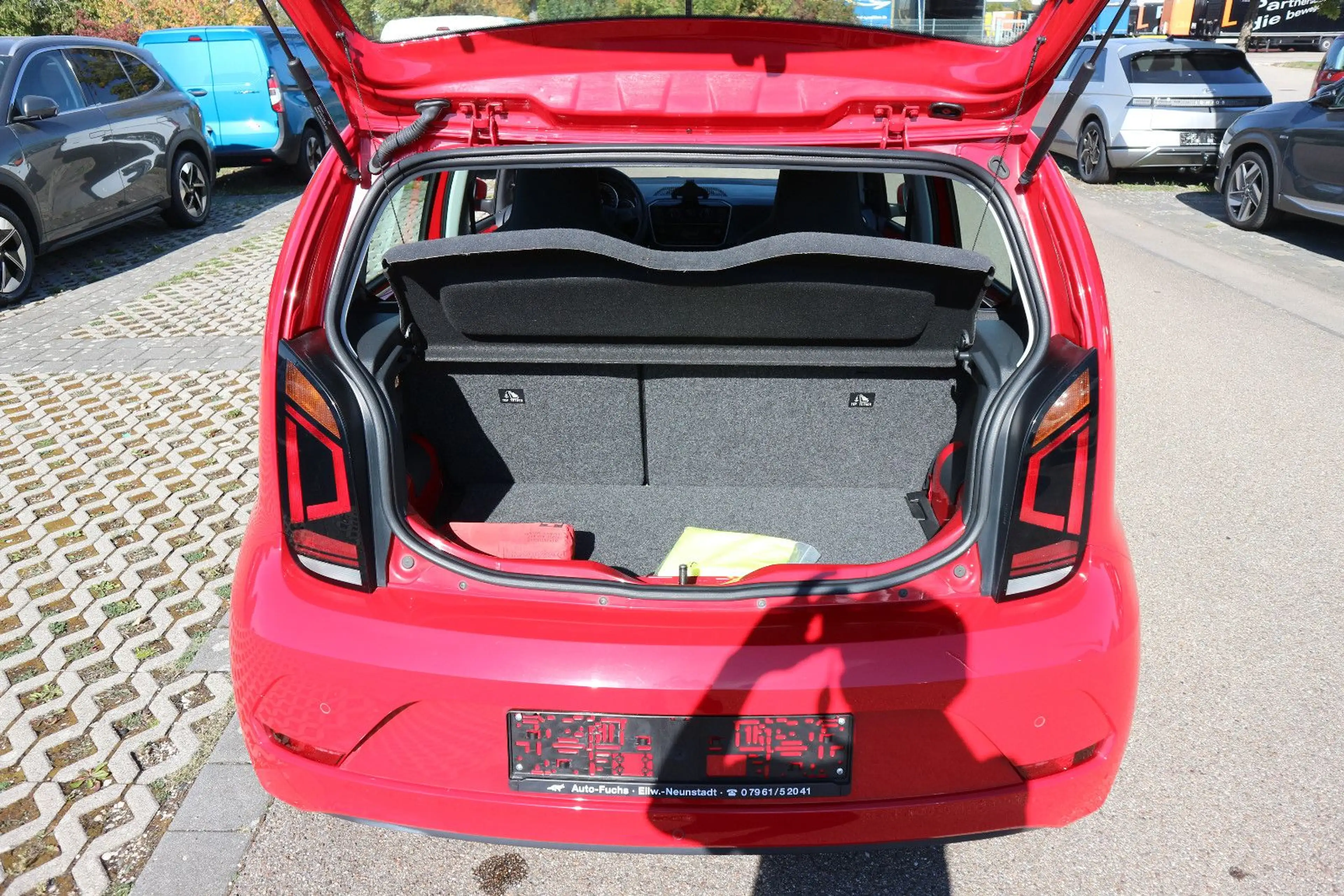 Volkswagen up! 1.0 MPI Klima 4-Türer Kamera PDC Tempomat — photo 6