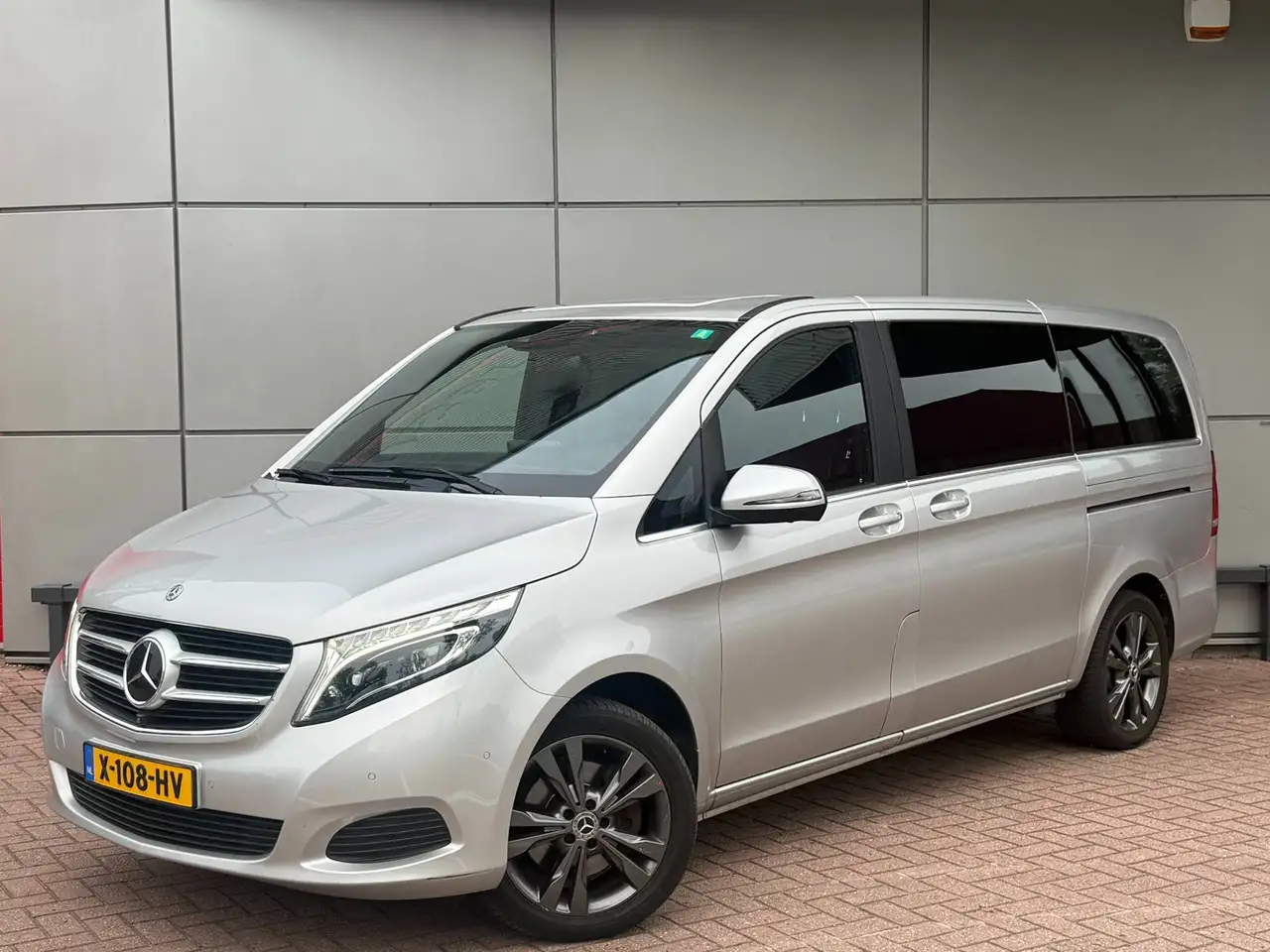 Mercedes-Benz V