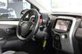 Toyota Aygo 1.0 VVT-i x-play/AIRCO/CAMERA Wit - thumbnail 9