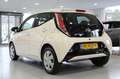 Toyota Aygo 1.0 VVT-i x-play/AIRCO/CAMERA Wit - thumbnail 3