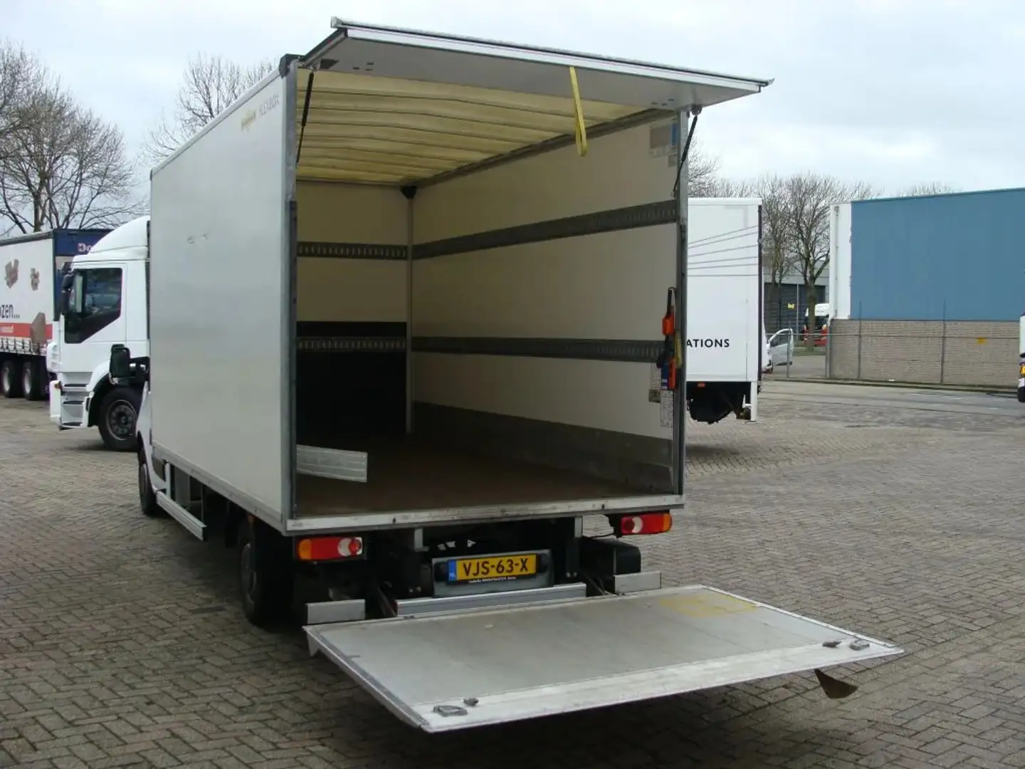 Renault Master Humbaur FLEXBOX 130.35 EL - EURO 6 - VJS-63-X Blanco - 2