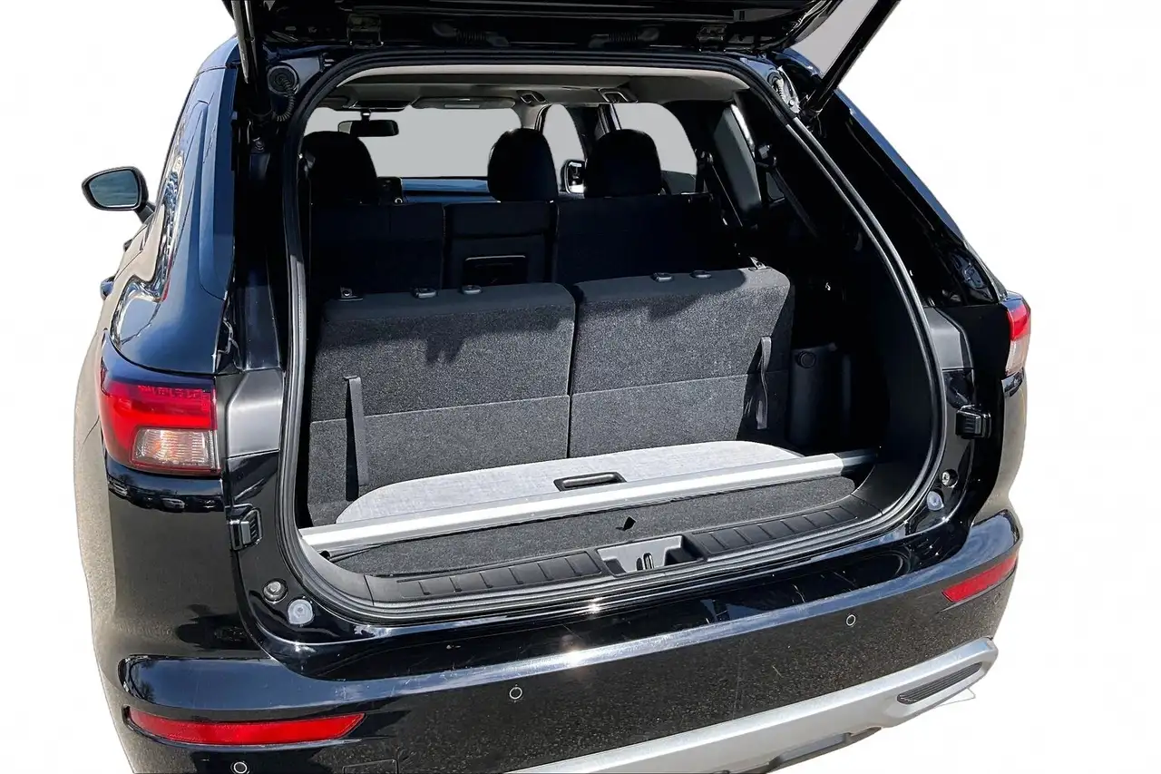 Mitsubishi Outlander снимка Mitsubishi Outlander