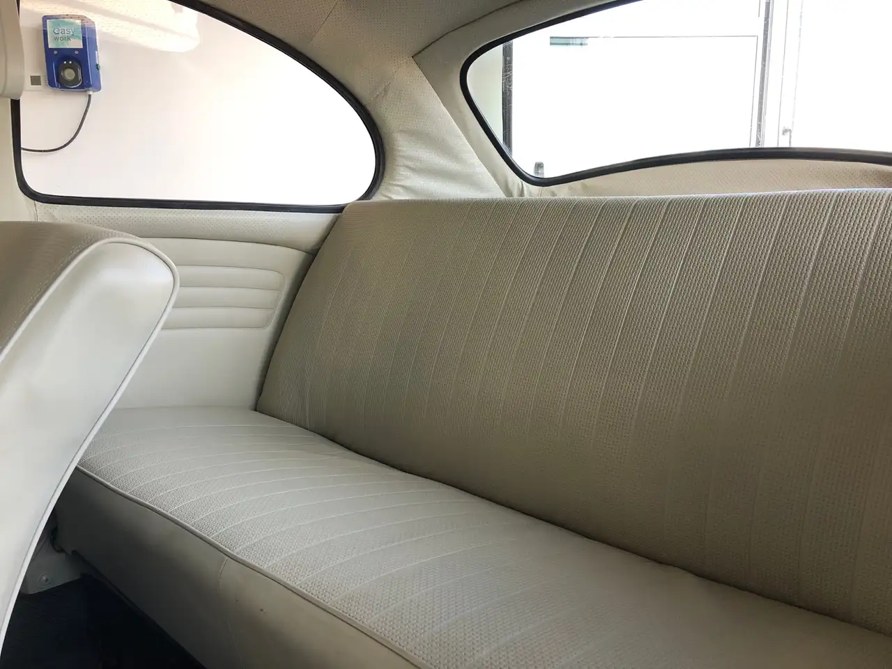 Volkswagen Maggiolino Vetro piatto automatico, foto 7