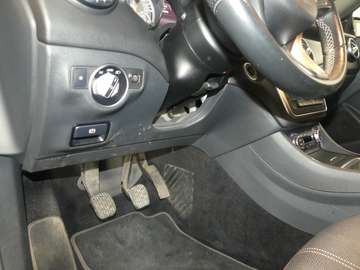 Bild 6 Mercedes-Benz CLA 200 SB, URBAN, NAVI 2016, SHZ, el. Heckklappe, Chromp.