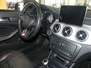 Bild 22 Mercedes-Benz CLA 200 SB, URBAN, NAVI 2016, SHZ, el. Heckklappe, Chromp.