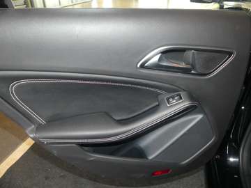 Bild 9 Mercedes-Benz CLA 200 SB, URBAN, NAVI 2016, SHZ, el. Heckklappe, Chromp.