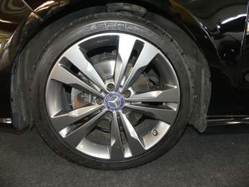 Bild 3 Mercedes-Benz CLA 200 SB, URBAN, NAVI 2016, SHZ, el. Heckklappe, Chromp.