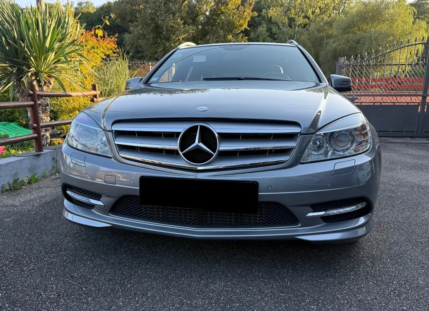 Mercedes-Benz C 250 250 CGI Classe C Break Essence AMG line BVA 5V Gris - 2