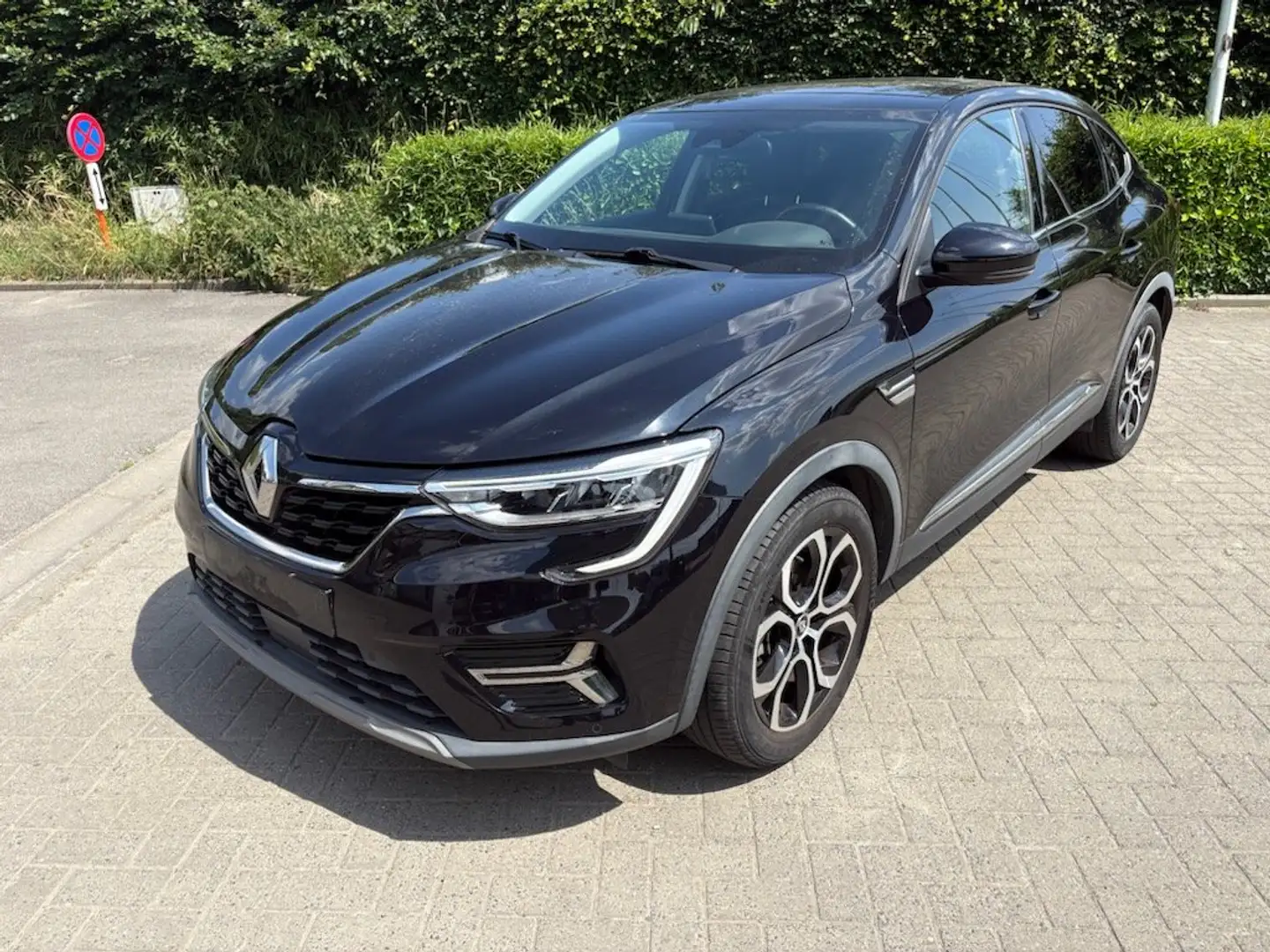 Renault Arkana 1.6i E-TECH HEV Intens Noir - 1
