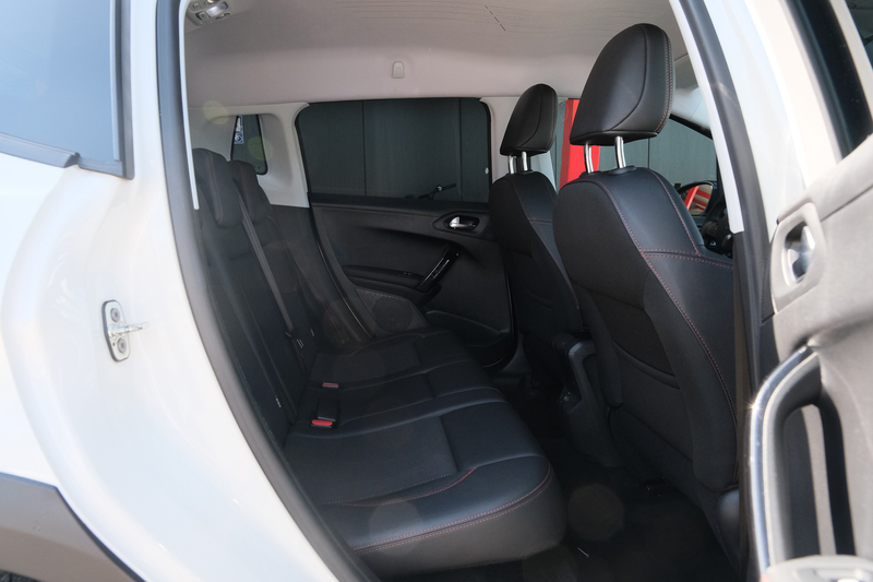 Peugeot 2008 1.2 PureTech GT-line — photo 36