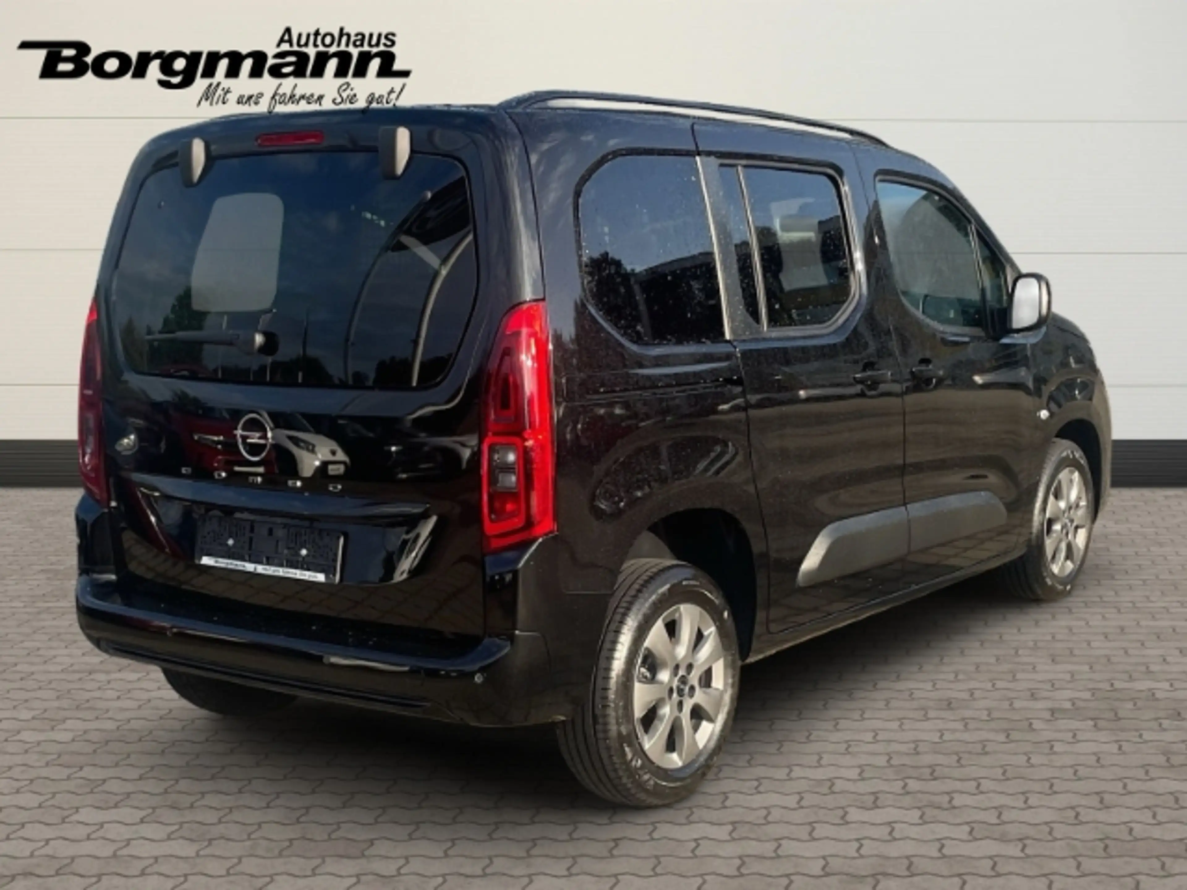 Opel Combo Life Edition 1.5 Rückfahrkamera - Apple CarPlay - Lenkr — photo 4