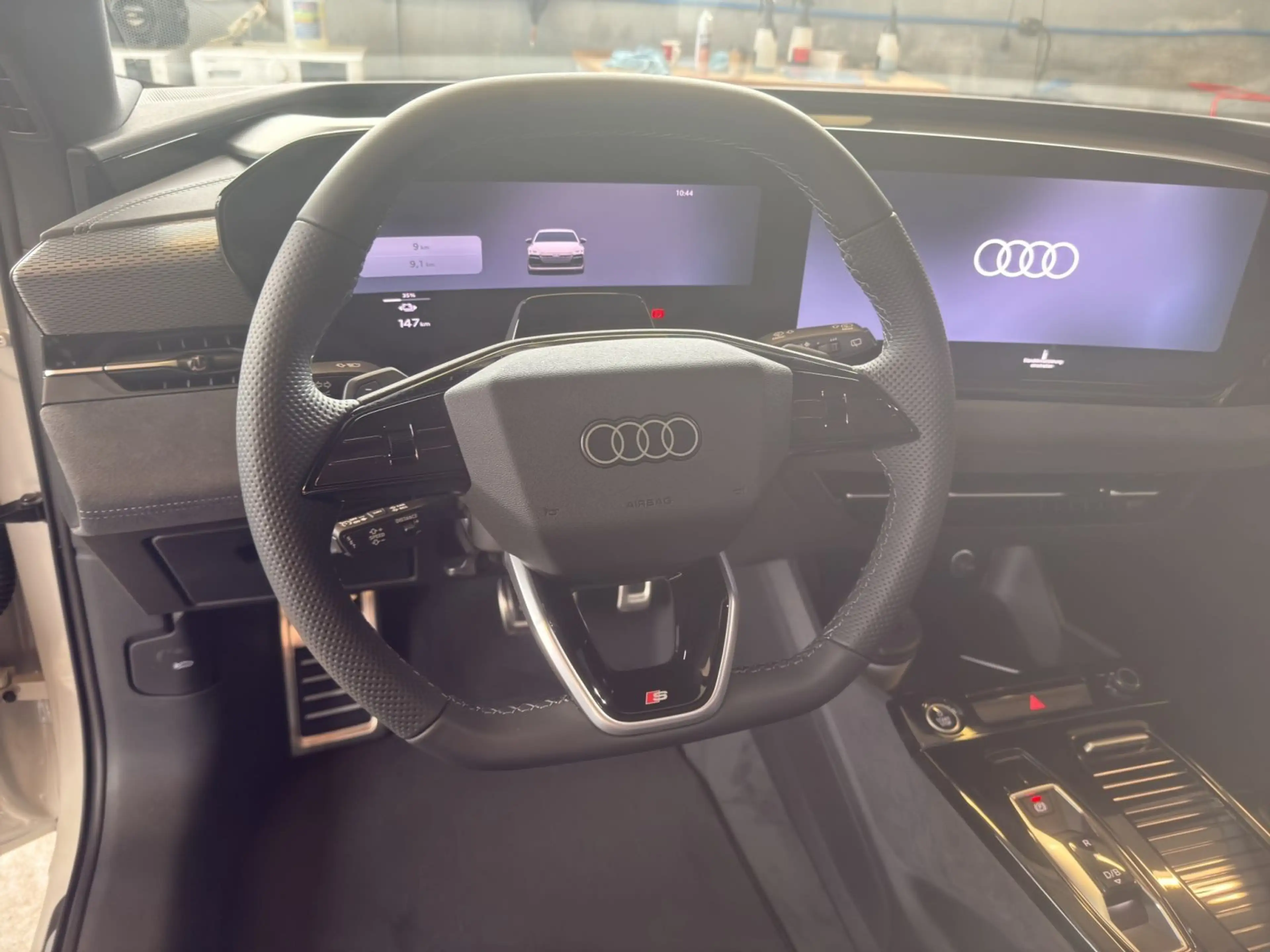 Audi A6 S line business e-tron performance TECH — photo 11