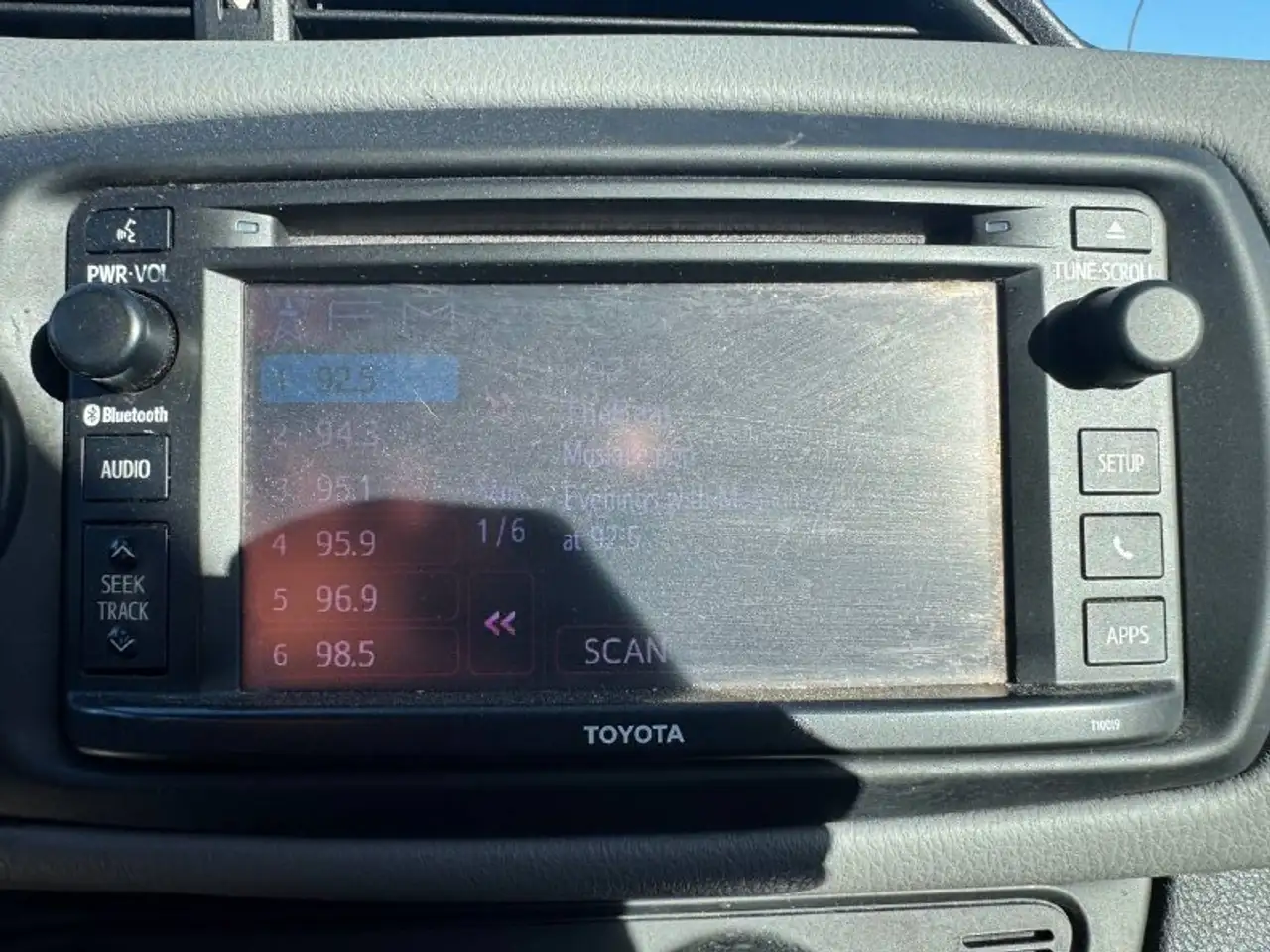 Toyota Yaris снимка Toyota Yaris
