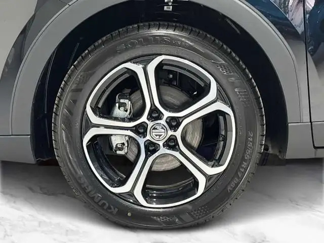 MG ZS view 8