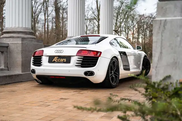 Audi R8 4.2 FSI QUATTRO / MANUAL / TUBISTYLE / IBIS WHITE