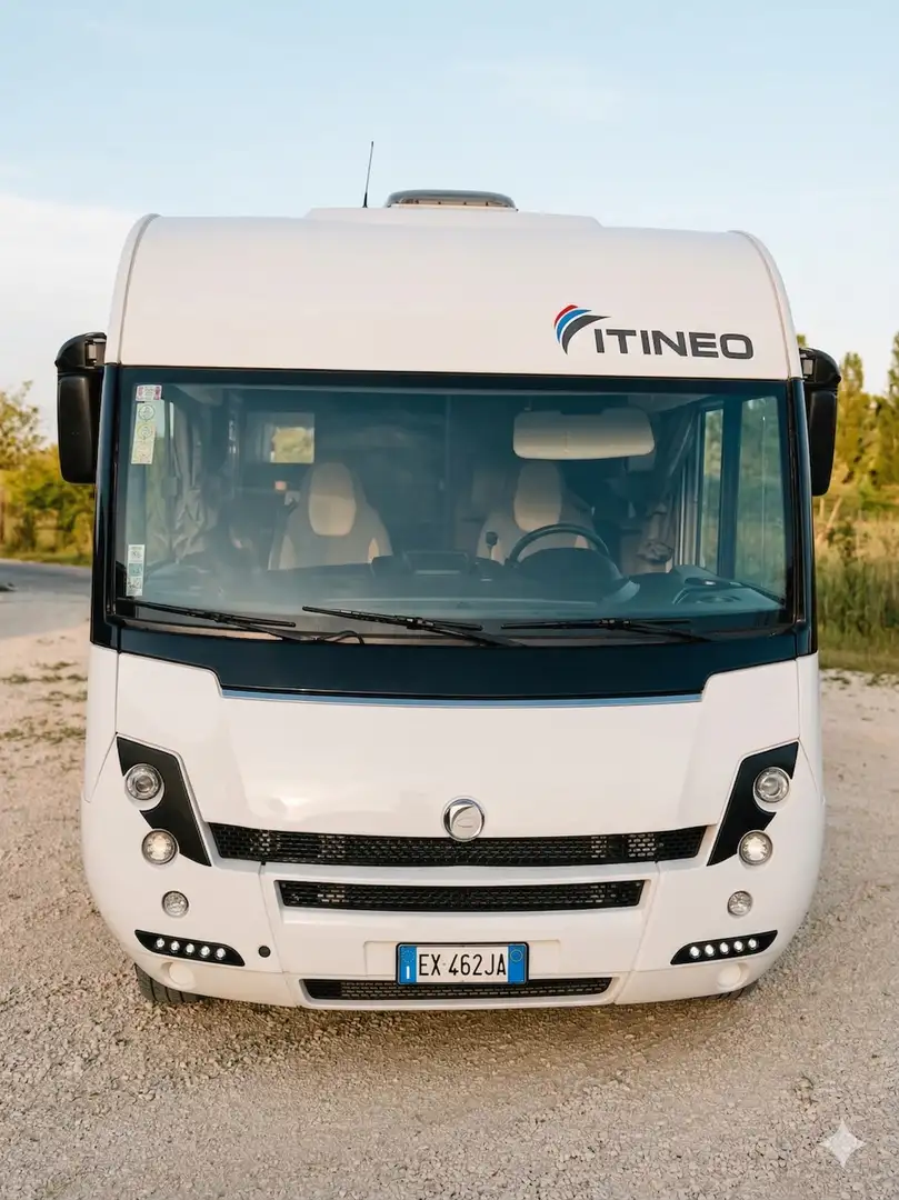 Caravans-Wohnm Sonstige ITINEO SB740 MOTORHOME Weiß - 2