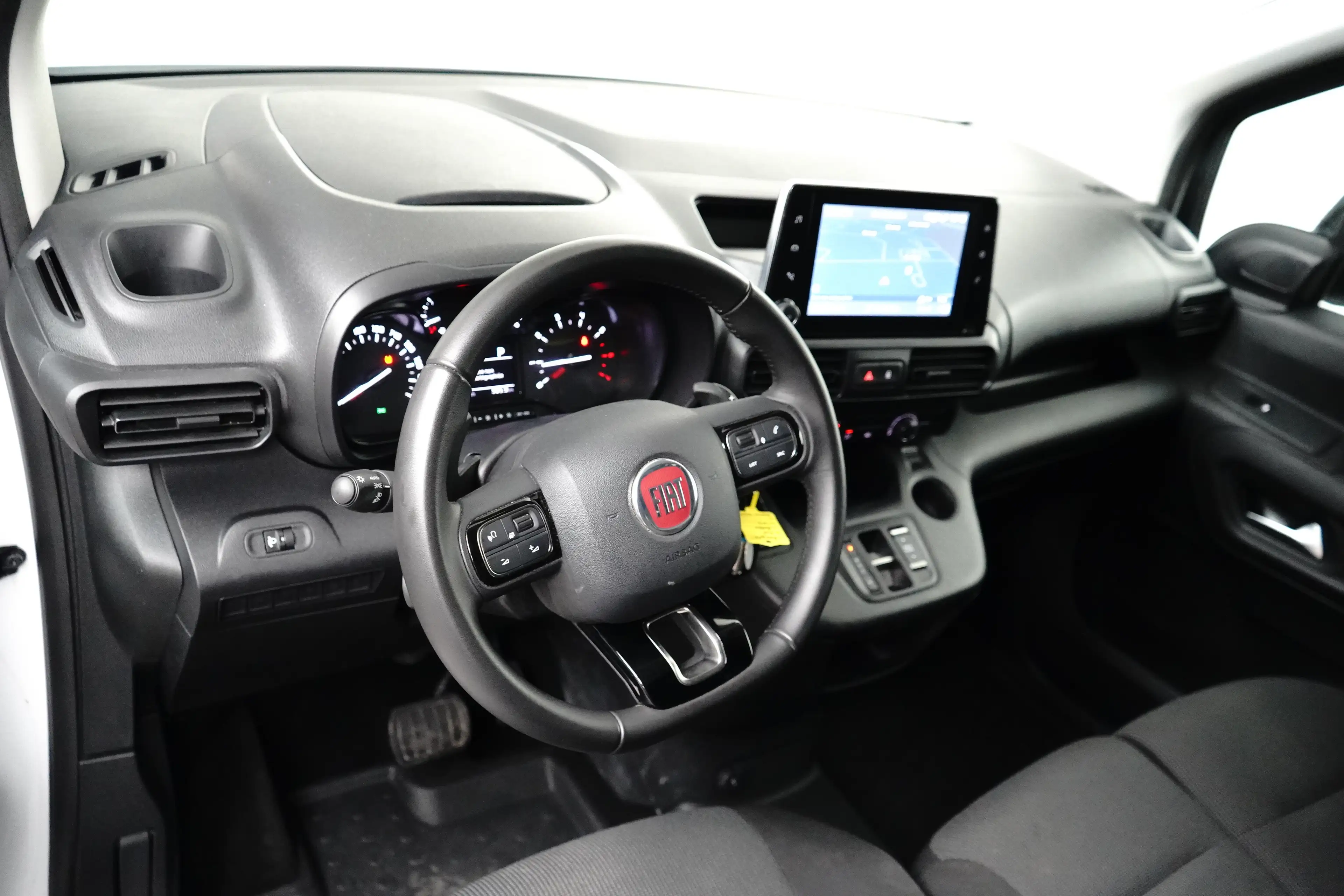 Fiat Doblo 1.5 BlueHDi 130 EAT8 S&S L1 NAVI | CAMERA | CRUISE — photo 22