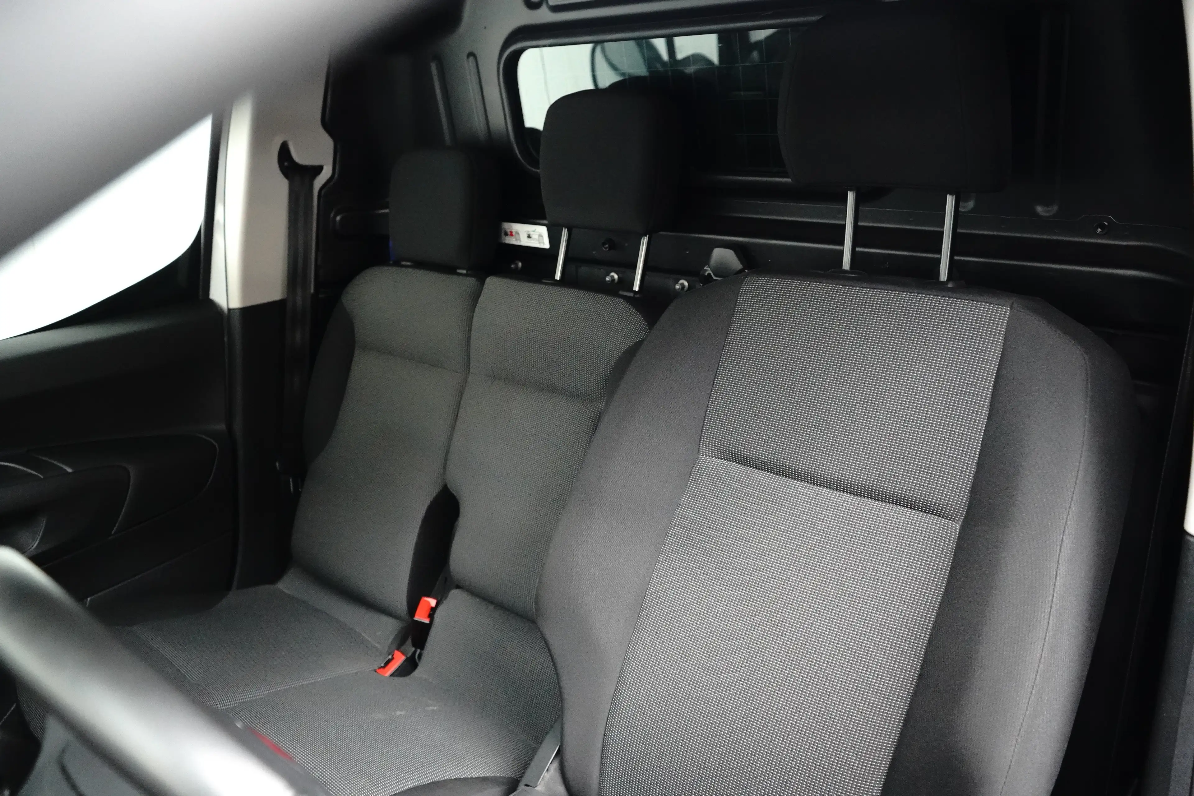 Fiat Doblo 1.5 BlueHDi 130 EAT8 S&S L1 NAVI | CAMERA | CRUISE — photo 23