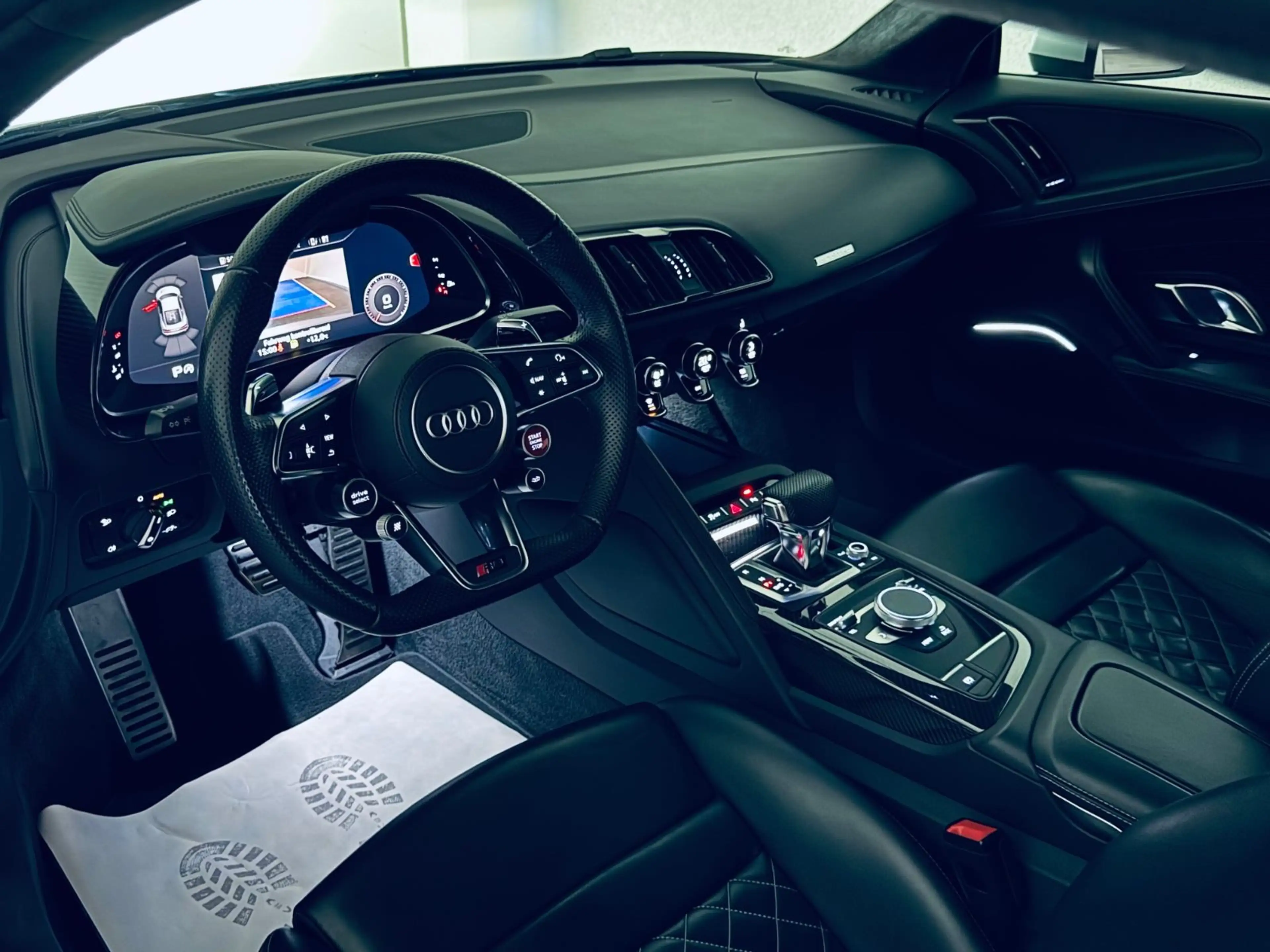 Audi R8 Coupe 5.2 FSI quattro performance Carbon — photo 2