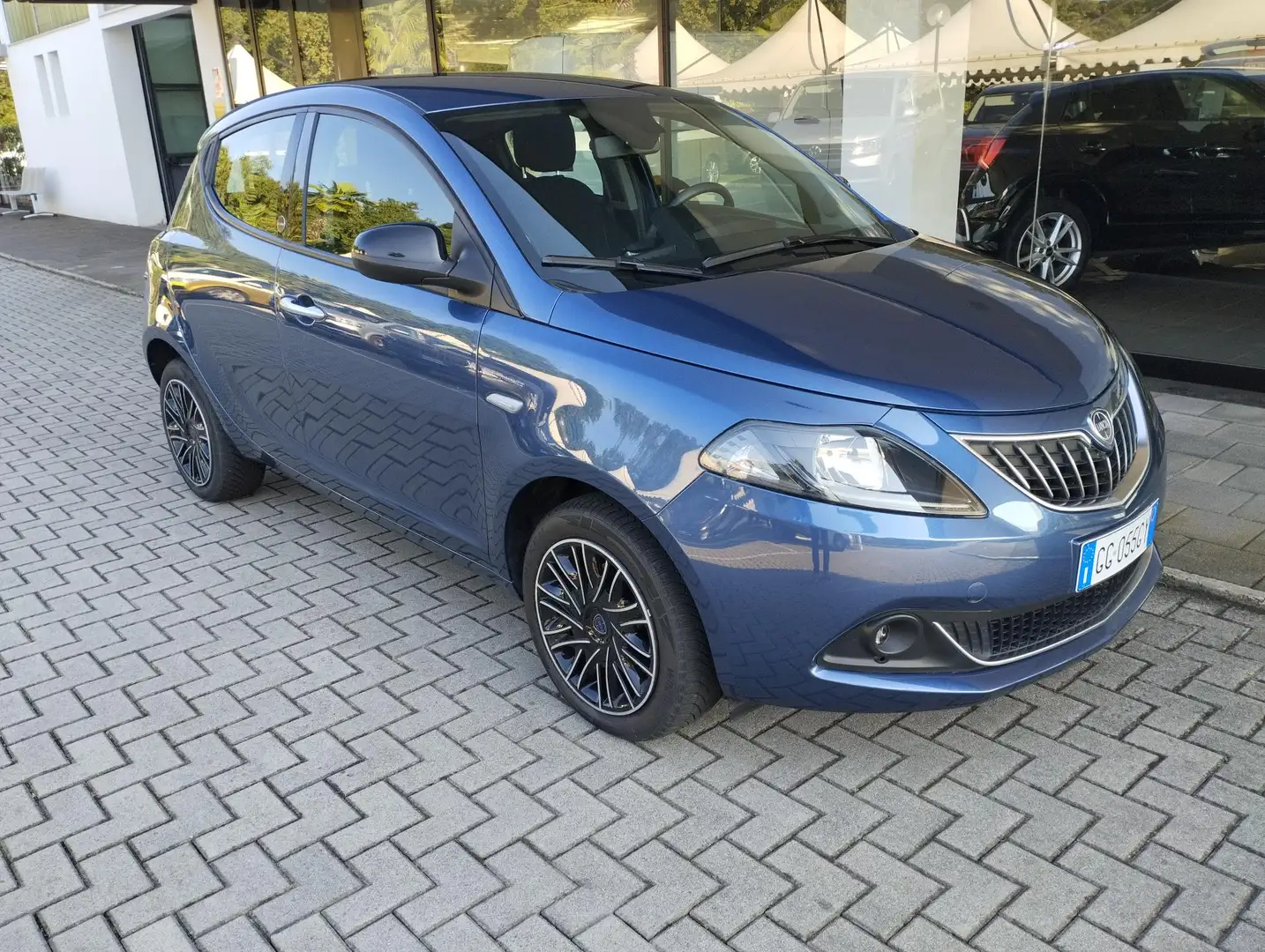 Lancia Ypsilon 1.2 Gold Gpl 69cv Blu/Azzurro - 1