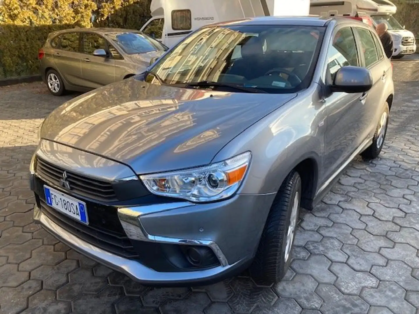 Mitsubishi ASX ASX I 2017 1.6 INVITE 2wd Gris - 1