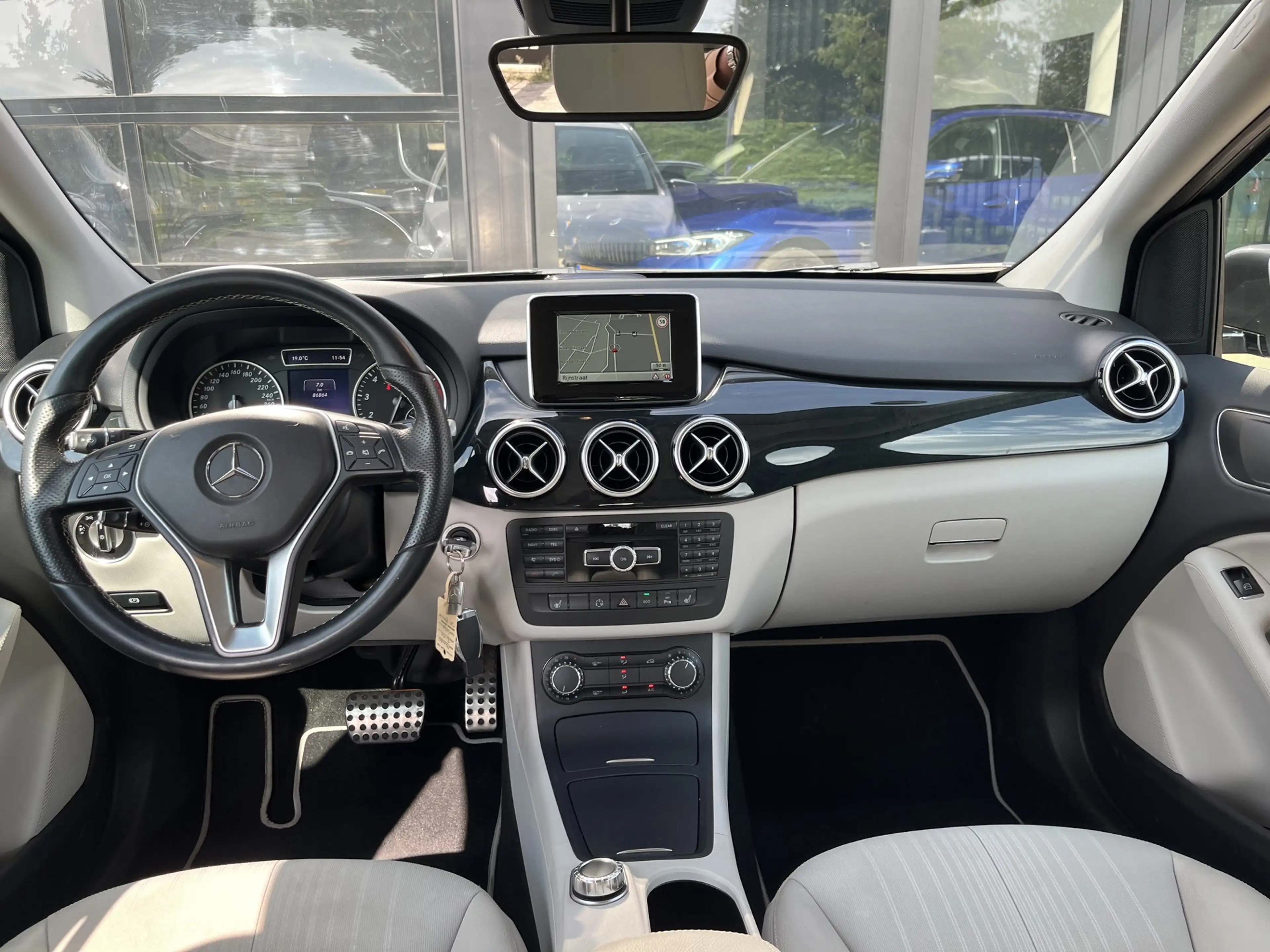 Mercedes-Benz B 180 Prestige, Dealer onderhouden — photo 12