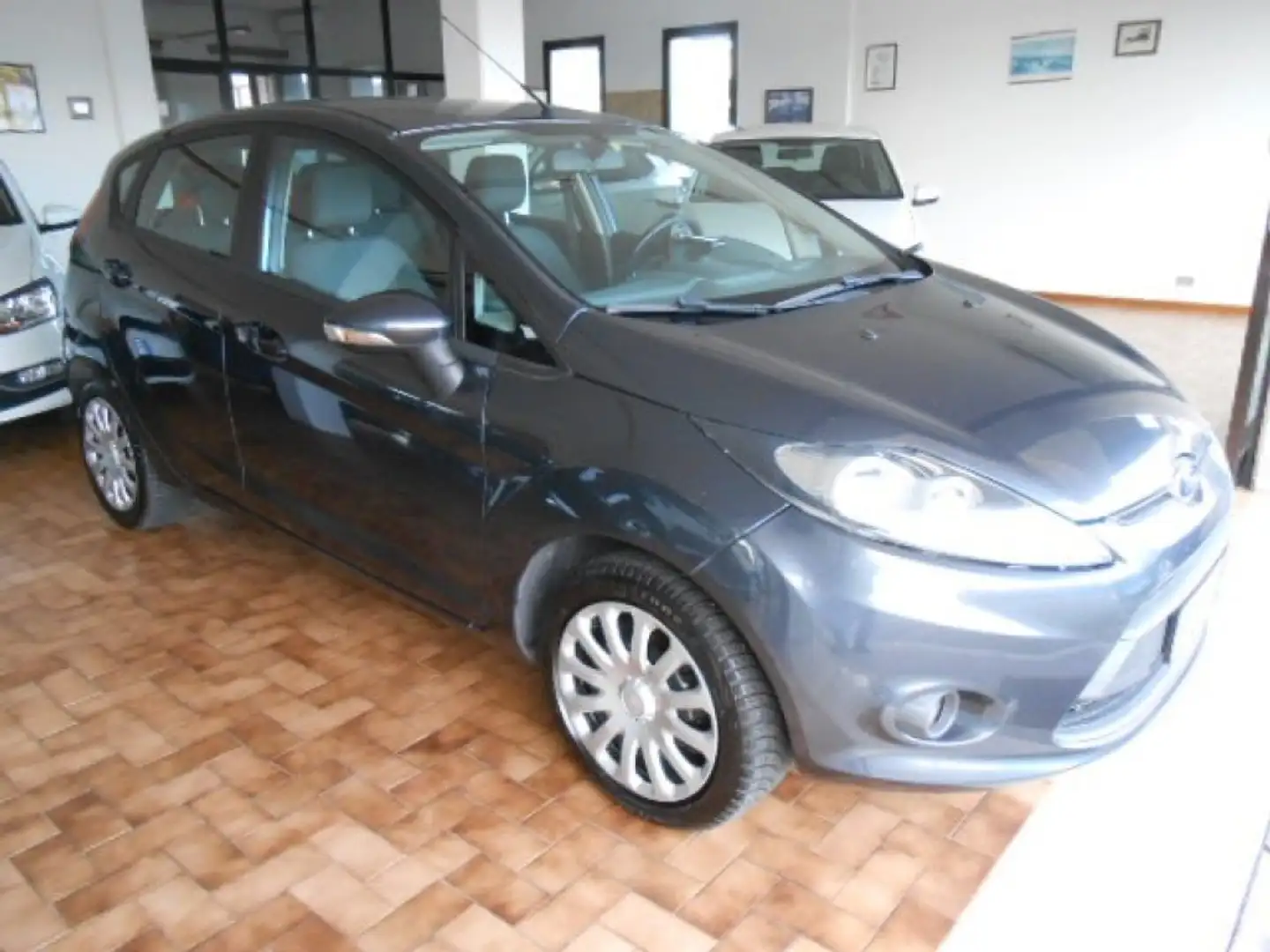 Ford Fiesta + 1.4 5P Bz.- GPL 2031! OK NEOPAT. Grigio - 2