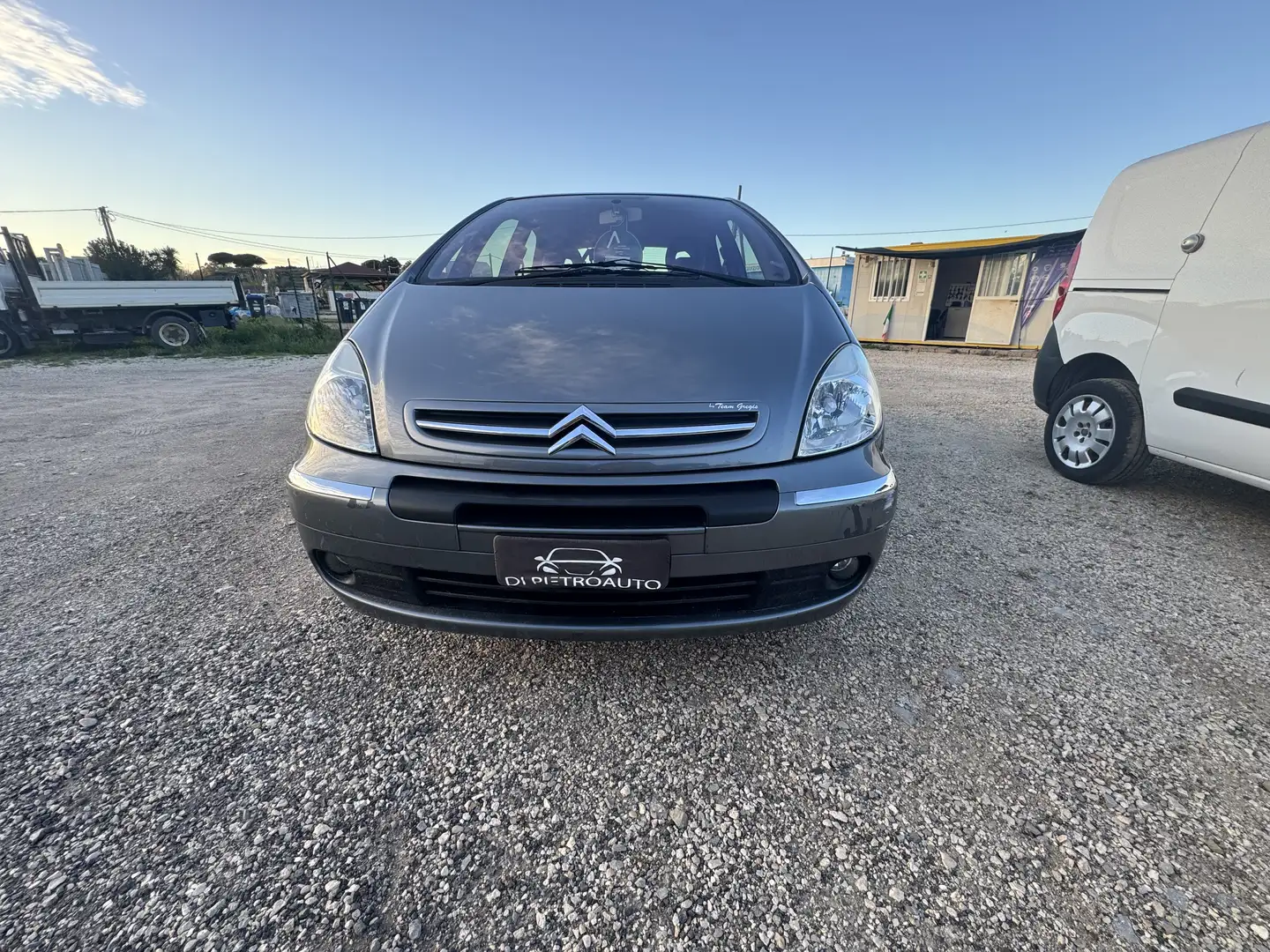 Citroen Xsara Picasso Gris - 1