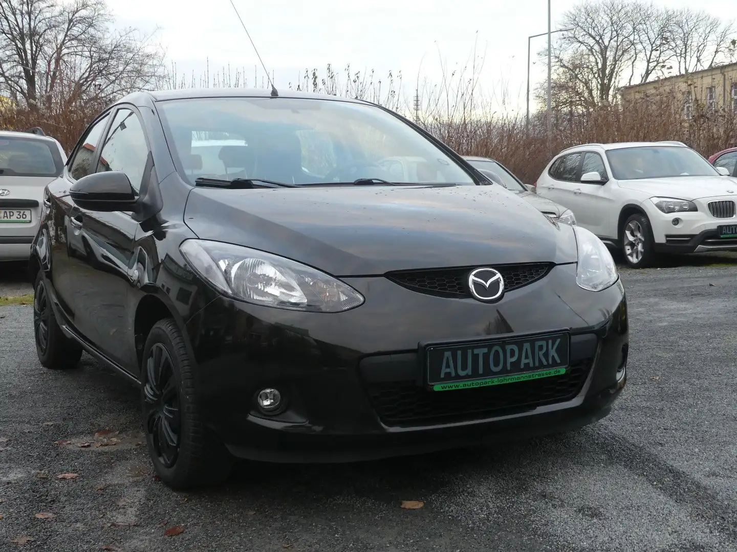Mazda 2 Lim. 1.3 Impuls*Klima*Nr.40 Schwarz - 2