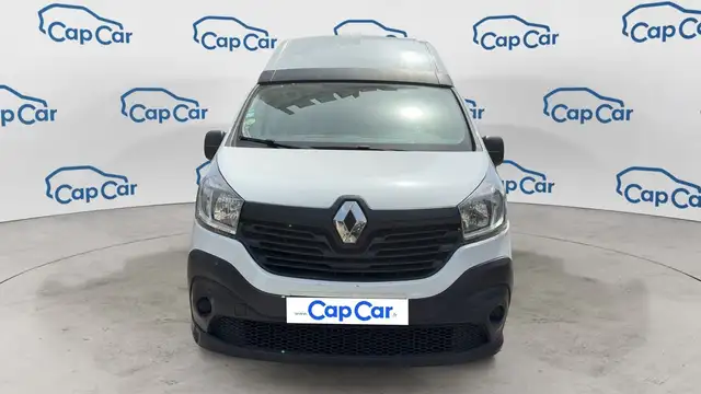 Renault Trafic view 5