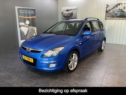 Hyundai i30 CW 1.6i i-Motion Business Climate control, Parkeer